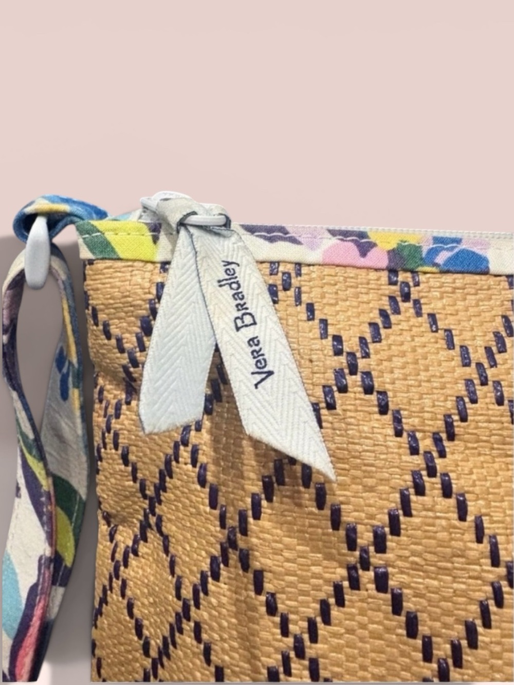 Vera Bradley Marian Floral Beach Crossbody Straw Whale Bag Like New - Picture 8 of 11